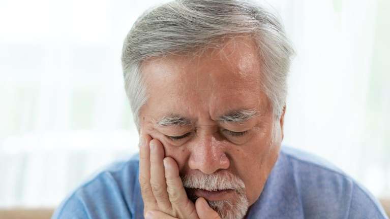 old man with a toothache in coeur d'alene